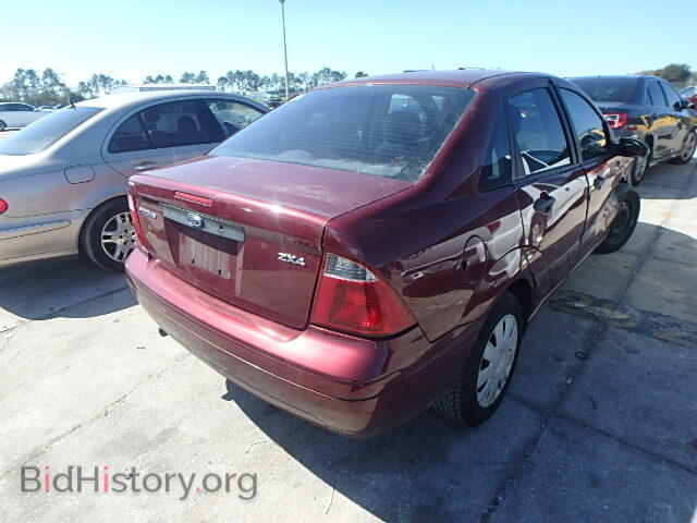 2006 FORD FOCUS - VIN: 1FAFP34N96W239720 - Фото 4
