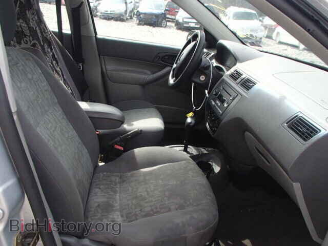 2005 FORD FOCUS - VIN: 1FAFP34N25W182002 - Photo 5