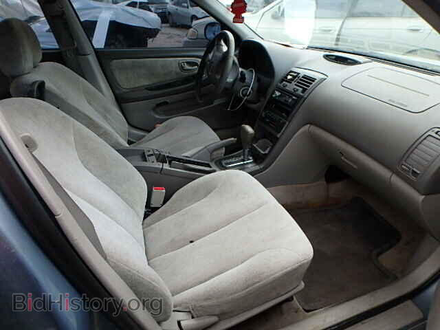 2000 NISSAN MAXIMA - VIN: JN1CA31D4YT517909 - Photo 5