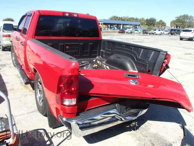2011 DODGE RAM 1500 - VIN: 1D7RB1GKXBS663782 - Фото 3