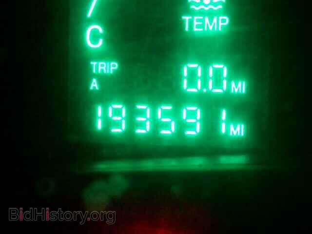2004 CADILLAC DEVILLE - VIN: 1G6KD54Y24U127599 - Фото 8