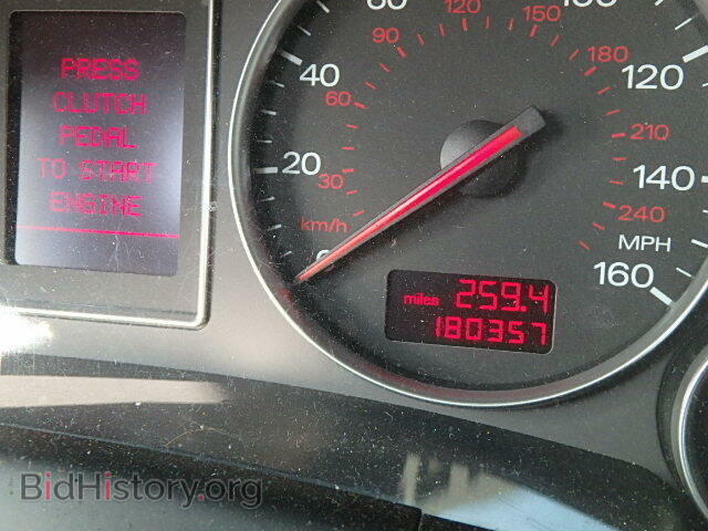 2002 AUDI A4 - VIN: WAULC68E72A149104 - Фото 8