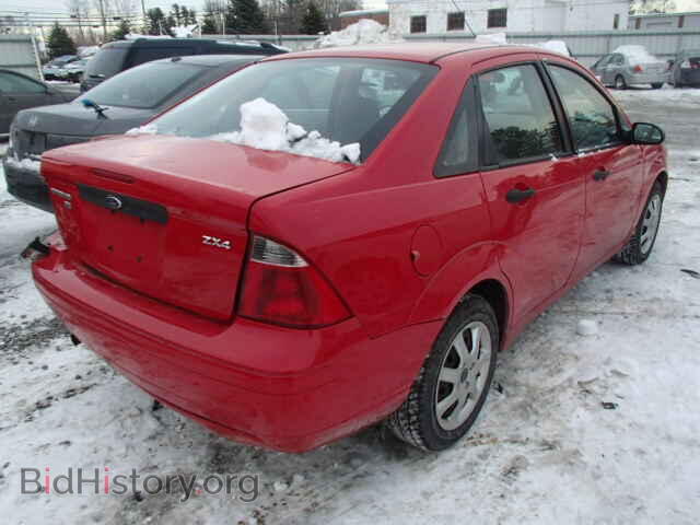 2005 FORD FOCUS - VIN: 1FAFP34N65W181421 - Фото 4