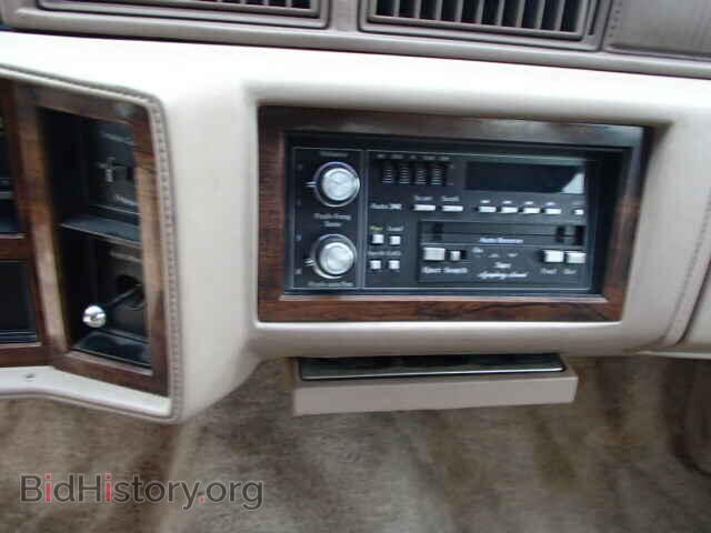 1988 CADILLAC DEVILLE - VIN: 1G6CD5151J4269498 - Фото 10