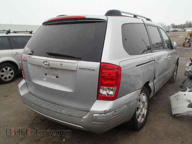 2007 HYUNDAI ENTOURAGE - VIN: KNDMC233676028483 - Фото 4