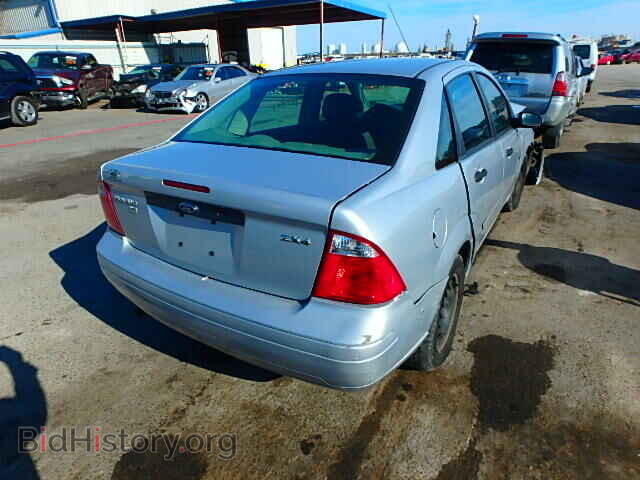 2005 FORD FOCUS - VIN: 1FAFP34N75W114813 - Фото 4