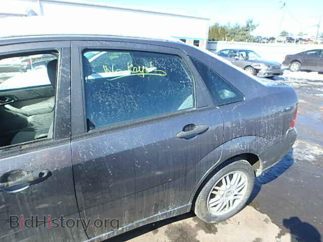 2007 FORD FOCUS - VIN: 1FAHP34N47W103926 - Фото 9