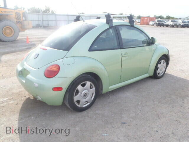 2000 VOLKSWAGEN BEETLE - VIN: 3VWCC21C3YM415229 - Фото 4