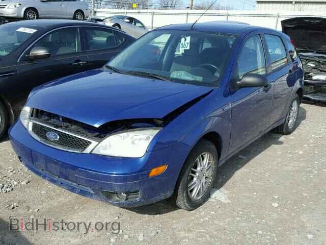 2005 FORD FOCUS - VIN: 3FAFP37NX5R123729 - Фото 2