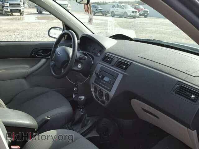 2005 FORD FOCUS - VIN: 3FAFP37NX5R123729 - Фото 5