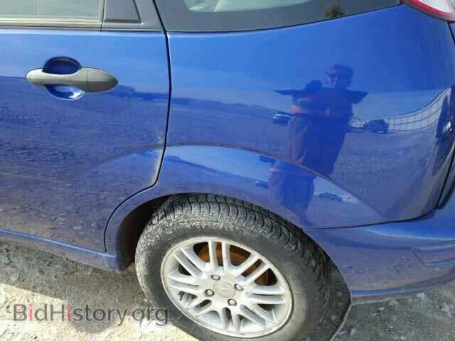 2005 FORD FOCUS - VIN: 3FAFP37NX5R123729 - Фото 10