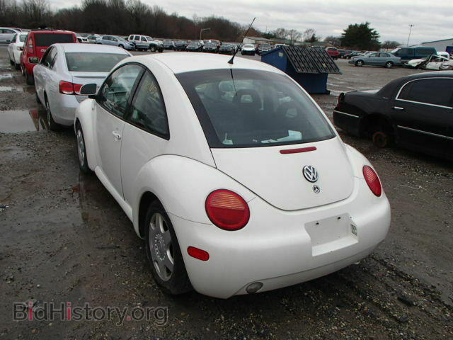 2000 VOLKSWAGEN BEETLE - VIN: 3VWBC21C8YM412242 - Фото 3