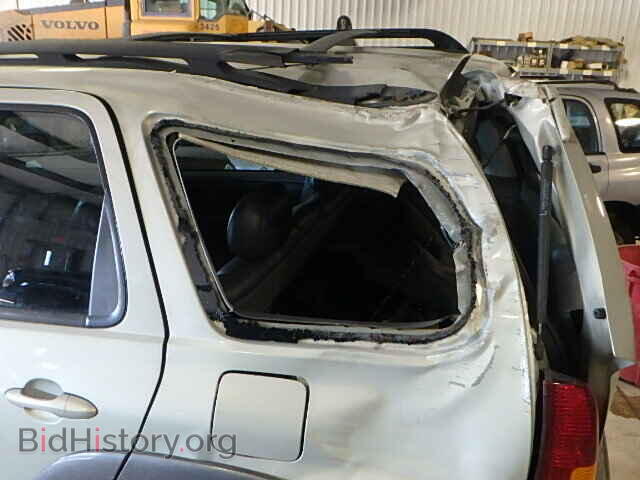 2003 MAZDA TRIBUTE - VIN: 4F2CZ96143KM01065 - Фото 10