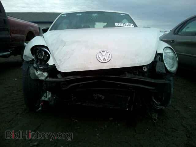 2012 VOLKSWAGEN BEETLE - VIN: 3VWVA7AT6CM604073 - Фото 10