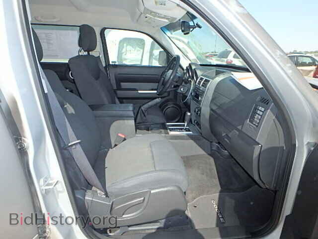 2011 DODGE NITRO - VIN: 1D4PT5GK6BW509930 - Photo 5