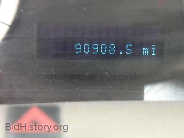 2011 FORD ESCAPE - VIN: 1FMCU0D76BKC41718 - Photo 8