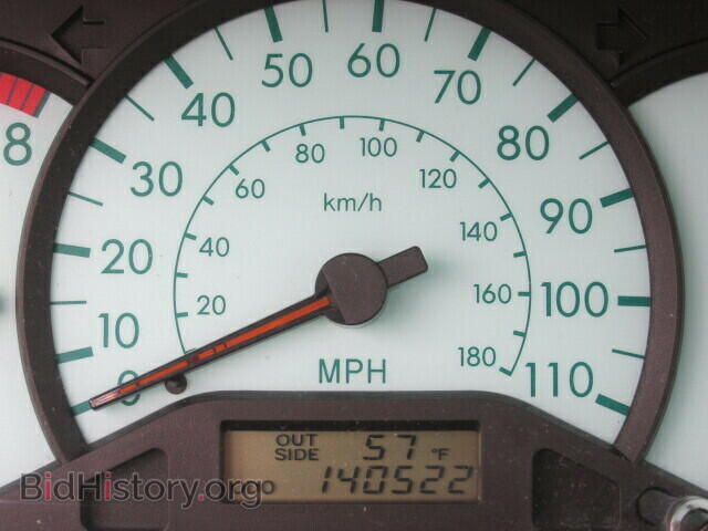 2003 TOYOTA COROLLA - VIN: JTDBR32E030035165 - Photo 8