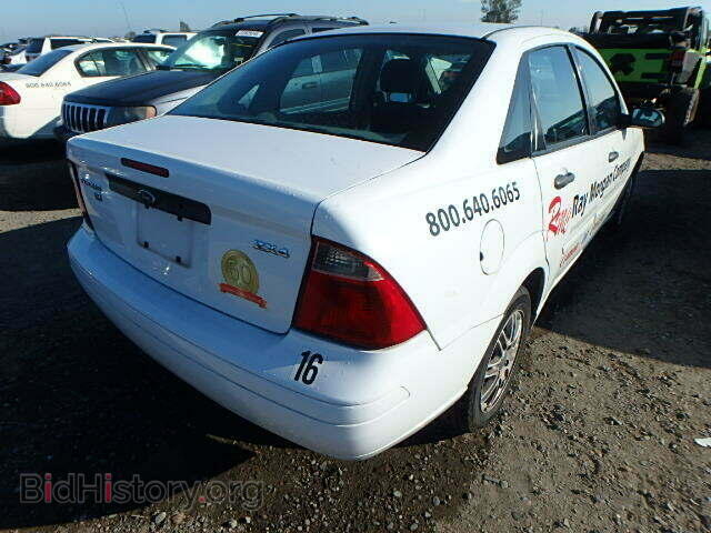 2005 FORD FOCUS - VIN: 1FAFP34N85W105344 - Фото 4