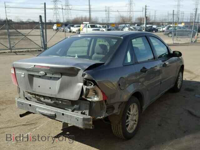 2007 FORD FOCUS - VIN: 1FAFP34N07W237422 - Photo 4