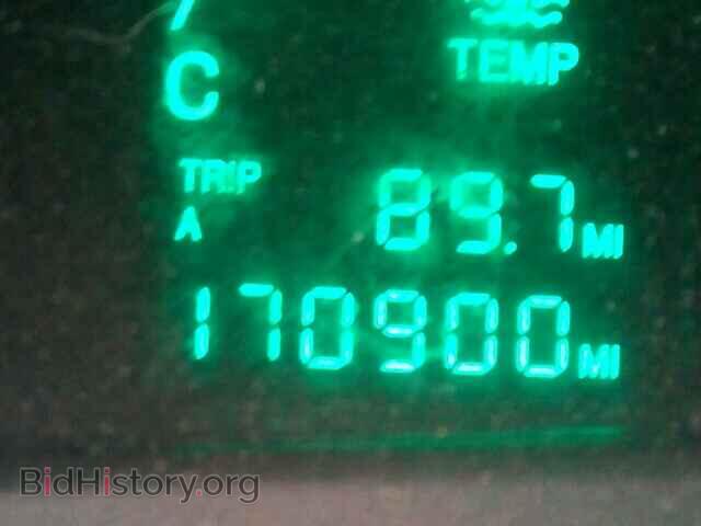 2001 CADILLAC DEVILLE - VIN: 1G6KD54Y41U273689 - Photo 8