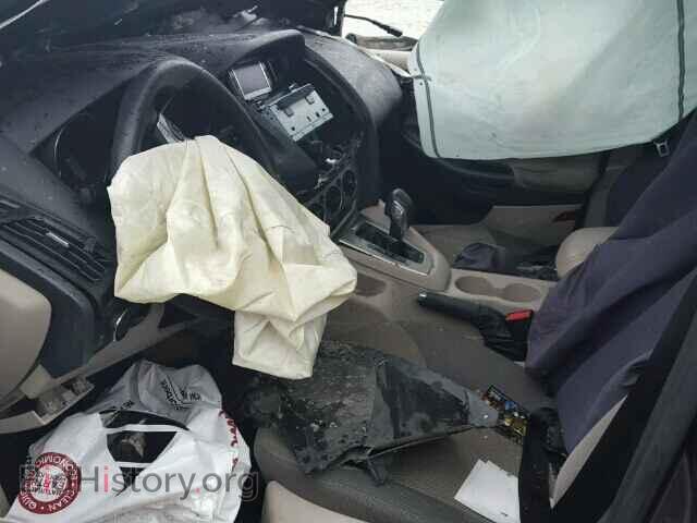 2012 FORD FOCUS - VIN: 1FAHP3F27CL443554 - Photo 5