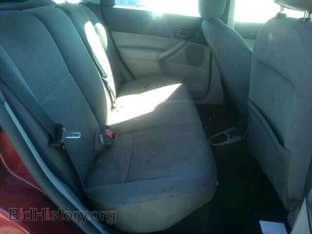 2005 FORD FOCUS - VIN: 3FAFP37N25R159155 - Фото 6