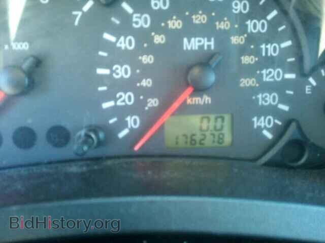 2005 FORD FOCUS - VIN: 3FAFP37N25R159155 - Фото 8