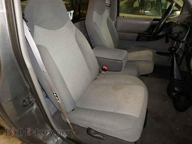 2000 Mazda B2500 (VIN 4F4YR12C4YTM26166) — фото 6 из 10