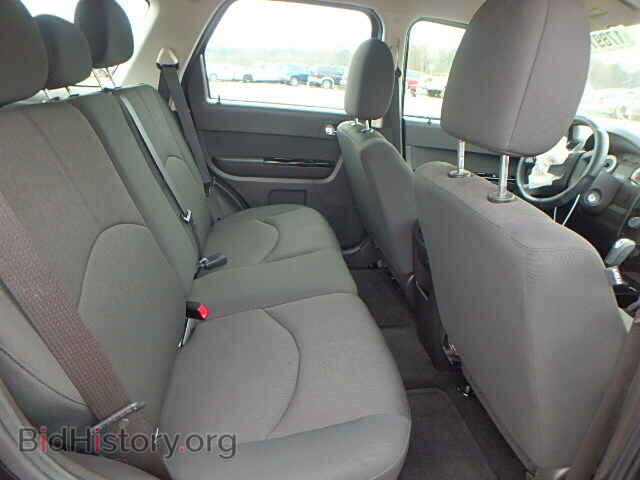 2011 MAZDA TRIBUTE - VIN: 4F2CY0C70BKM02638 - Фото 6