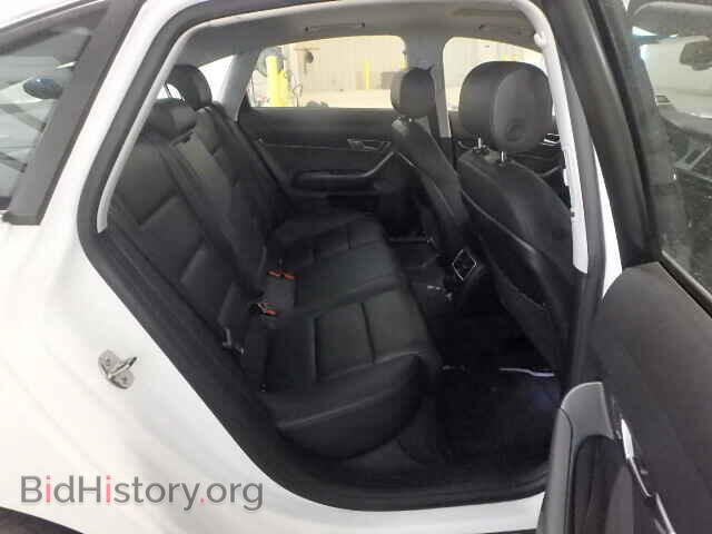 2011 AUDI A6 - VIN: WAUFGAFB7BN022598 - Фото 6