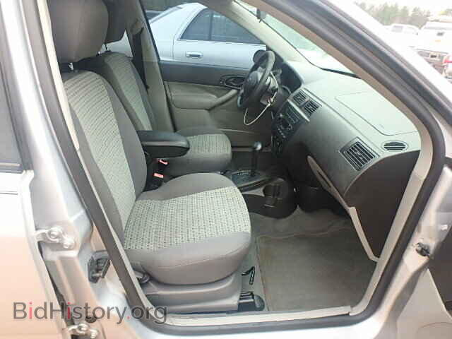 2007 FORD FOCUS - VIN: 1FAFP34N27W325940 - Photo 5