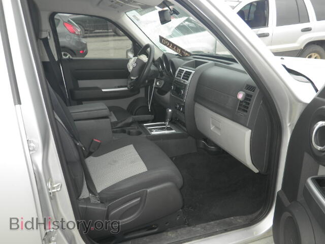 2010 DODGE NITRO - VIN: 1D4PT6GX5AW164857 - Фото 5