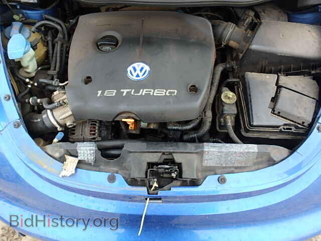 2000 VOLKSWAGEN BEETLE - VIN: 3VWDD21CXYM438105 - Фото 7