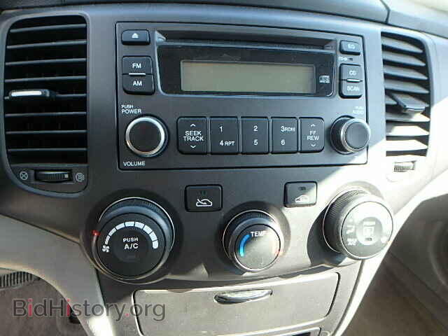2006 KIA OPTIMA - VIN: KNAGE123765067880 - Фото 9