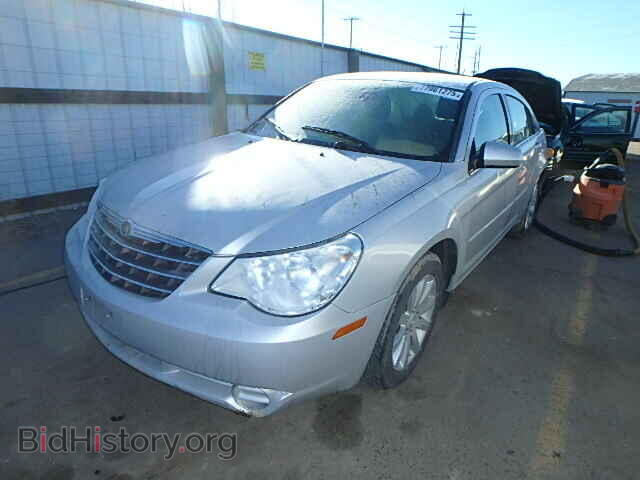 2010 CHRYSLER SEBRING - VIN: 1C3CC5FD2AN132519 - Photo 2