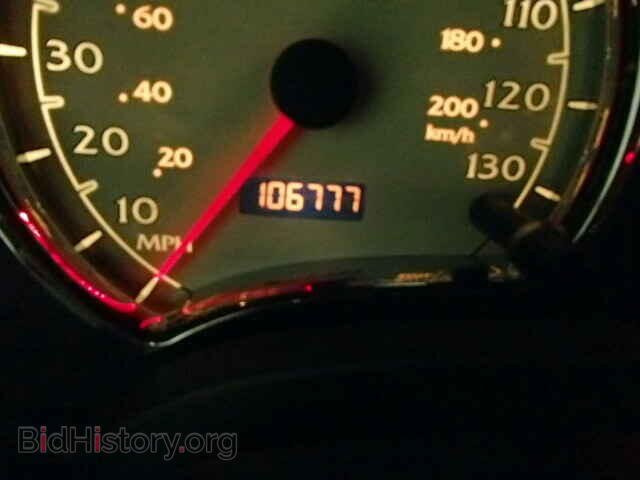 2004 SATURN VUE - VIN: 5GZCZ33D94S817009 - Фото 8