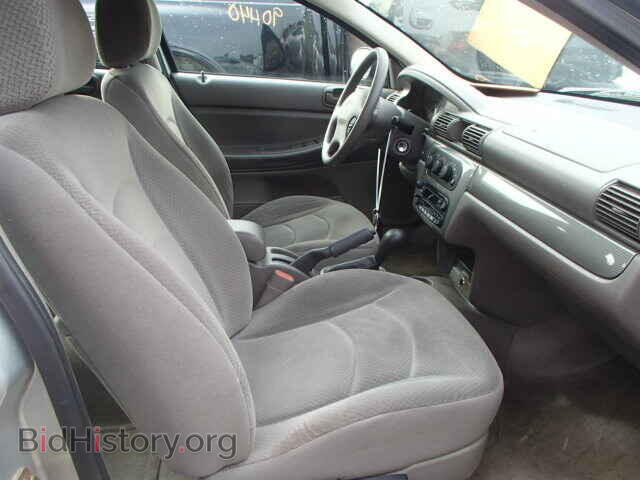 2004 CHRYSLER SEBRING - VIN: 1C3EL56RX4N334808 - Фото 5