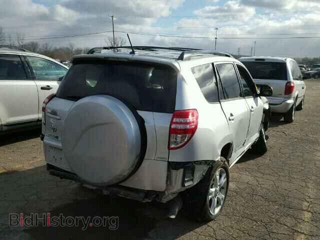 2011 TOYOTA RAV4 - VIN: 2T3BF4DV2BW146063 - Фото 4
