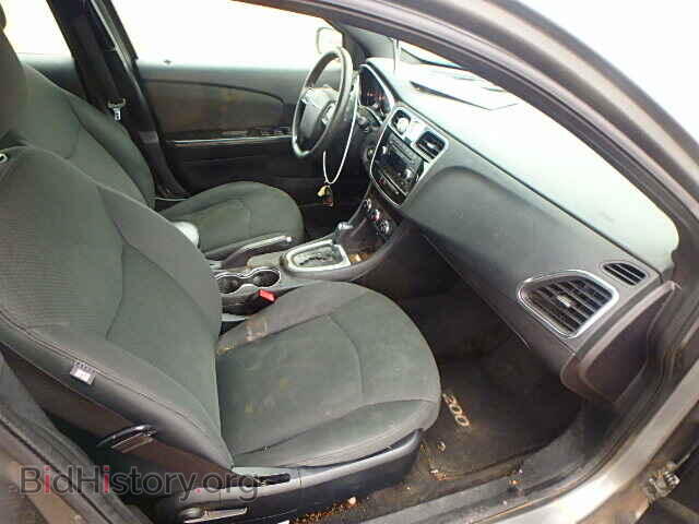 2012 CHRYSLER 200 - VIN: 1C3CCBAB3CN127000 - Фото 5