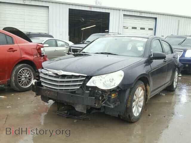 2010 CHRYSLER SEBRING - VIN: 1C3CC5FB5AN223766 - Фото 2