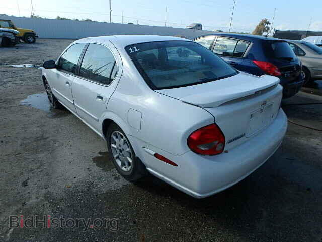 2000 NISSAN MAXIMA - VIN: JN1CA31D0YT717136 - Photo 3