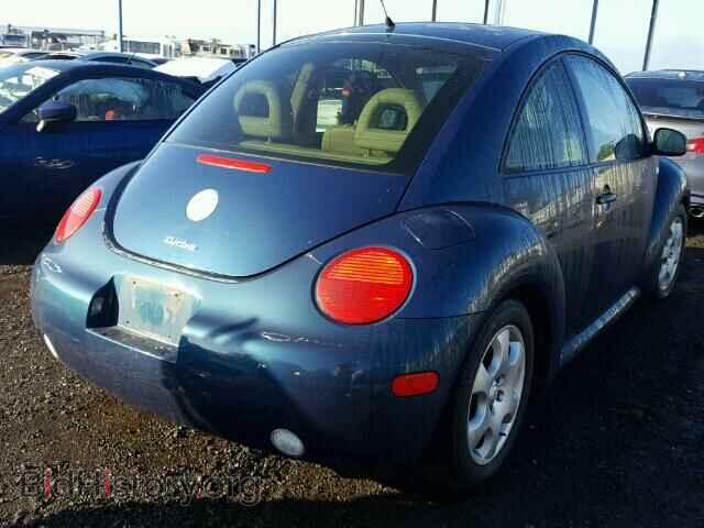 2002 VOLKSWAGEN BEETLE - VIN: 3VWCD21C12M433281 - Фото 4