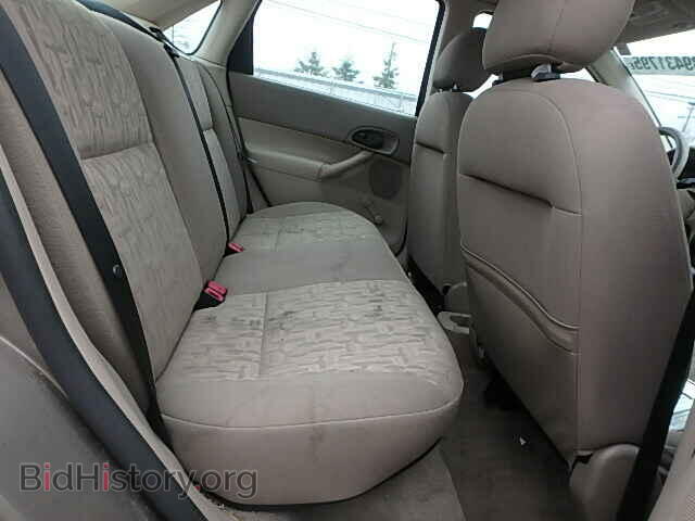 2005 FORD FOCUS - VIN: 1FAFP34N55W104961 - Фото 6