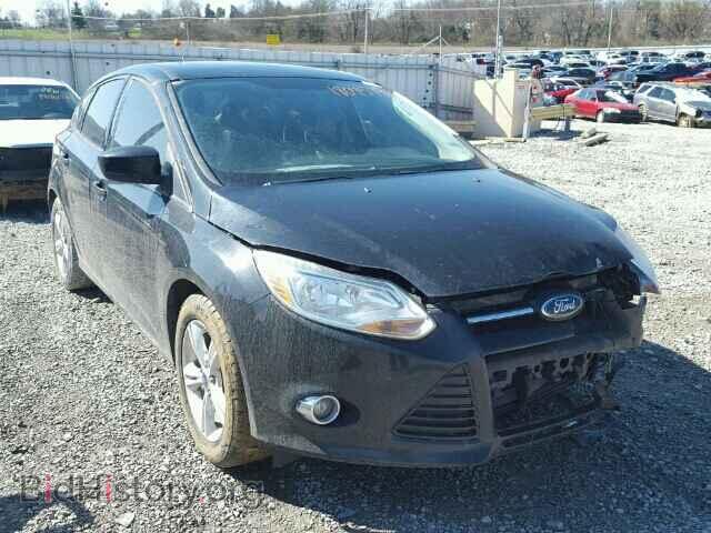 Photo 1FAHP3K24CL287446 - FORD FOCUS 2012