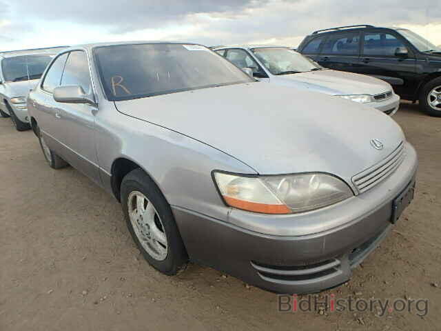 Фотография JT8BF12G4T0165902 - LEXUS ES300 1996