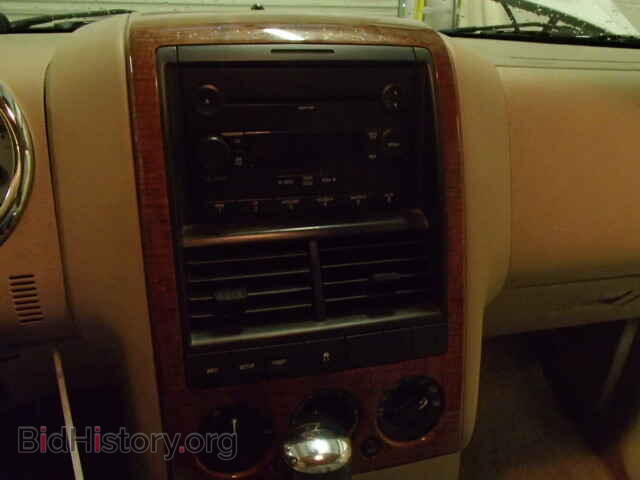 2007 FORD EXPLORER - VIN: 1FMEU64E77UA72976 - Photo 9