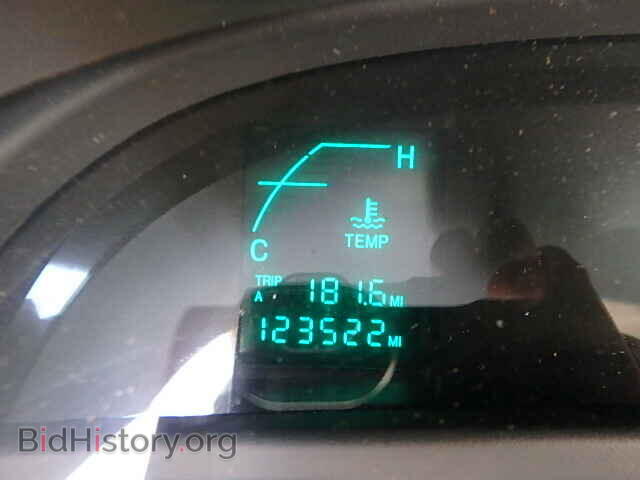 2003 CADILLAC DEVILLE - VIN: 1G6KD54Y13U120660 - Photo 8