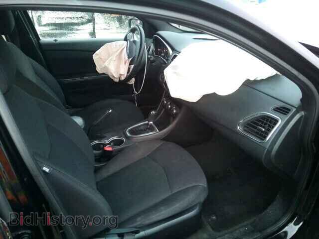 2012 CHRYSLER 200 - VIN: 1C3CCBBB5CN203136 - Фото 5