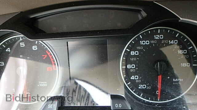 2011 AUDI A4 - VIN: WAUFFAFL4BN014504 - Фото 8