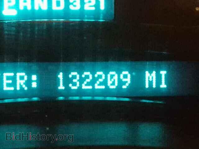 2005 CHEVROLET SILVERADO - VIN: 2GCEC13TX51106928 - Photo 8